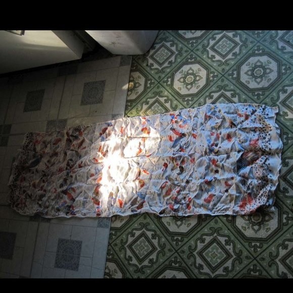 Echo 100% Silk ? Pheasant Birds Harvest Colors Themed Scarf Shawl Handkerchief - Picture 12 of 12